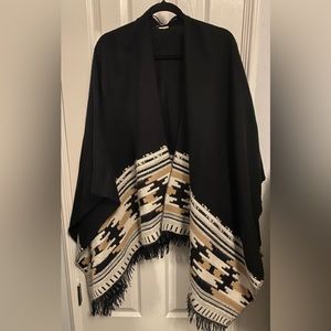 Shaw/Poncho/ Wrap